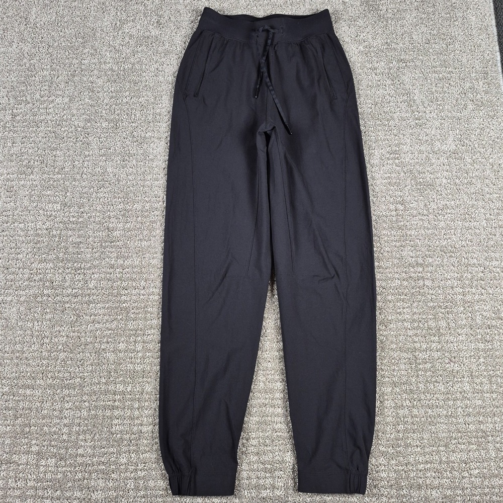 Lululemon Womens License to Train High-Rise Pant size 2 Black Joggers